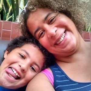 Meet your Posher, Carrie